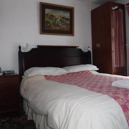 Morawel Bed & Breakfast Fishguard Eksteriør bilde