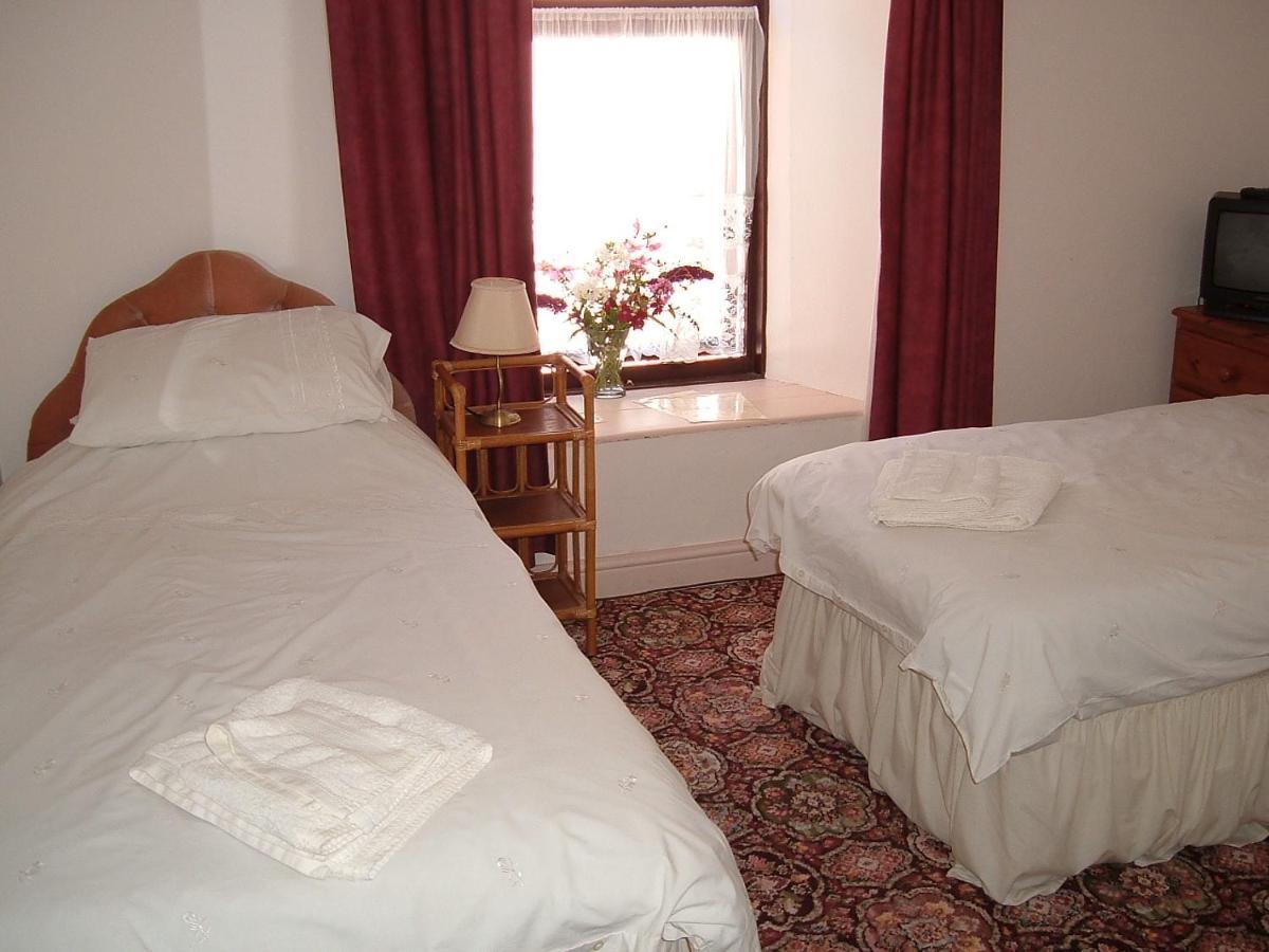 Morawel Bed & Breakfast Fishguard Eksteriør bilde