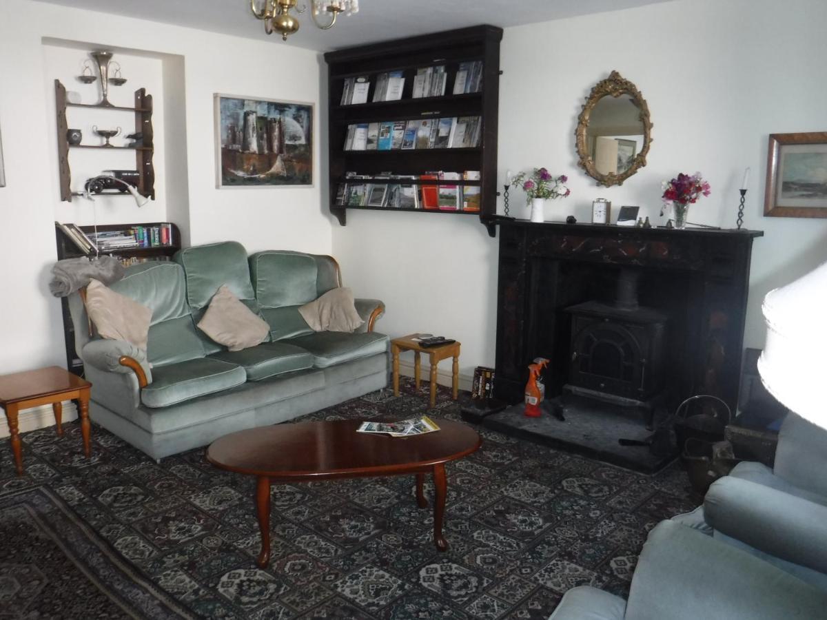 Morawel Bed & Breakfast Fishguard Eksteriør bilde